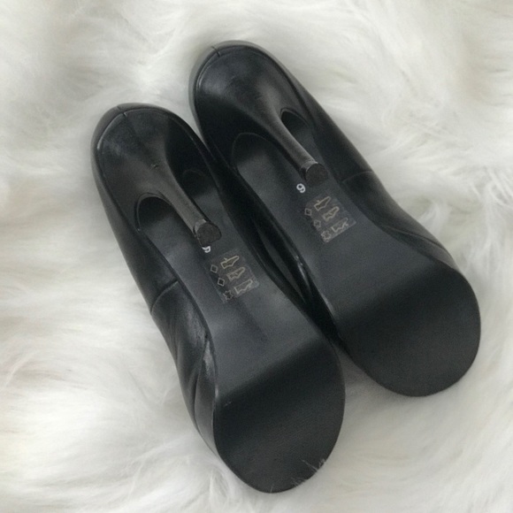 Call It Spring Black Heeled Shoes - Picture 8 of 9